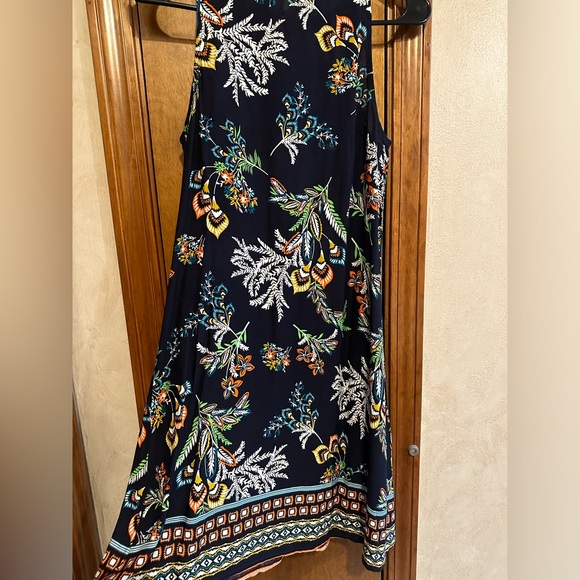 Aztec Print Keyhole Back Dress - Picture 4 of 4